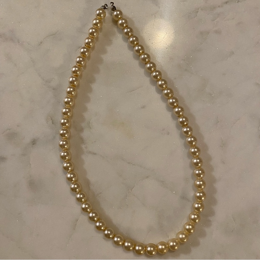 Faux Pearl necklace
